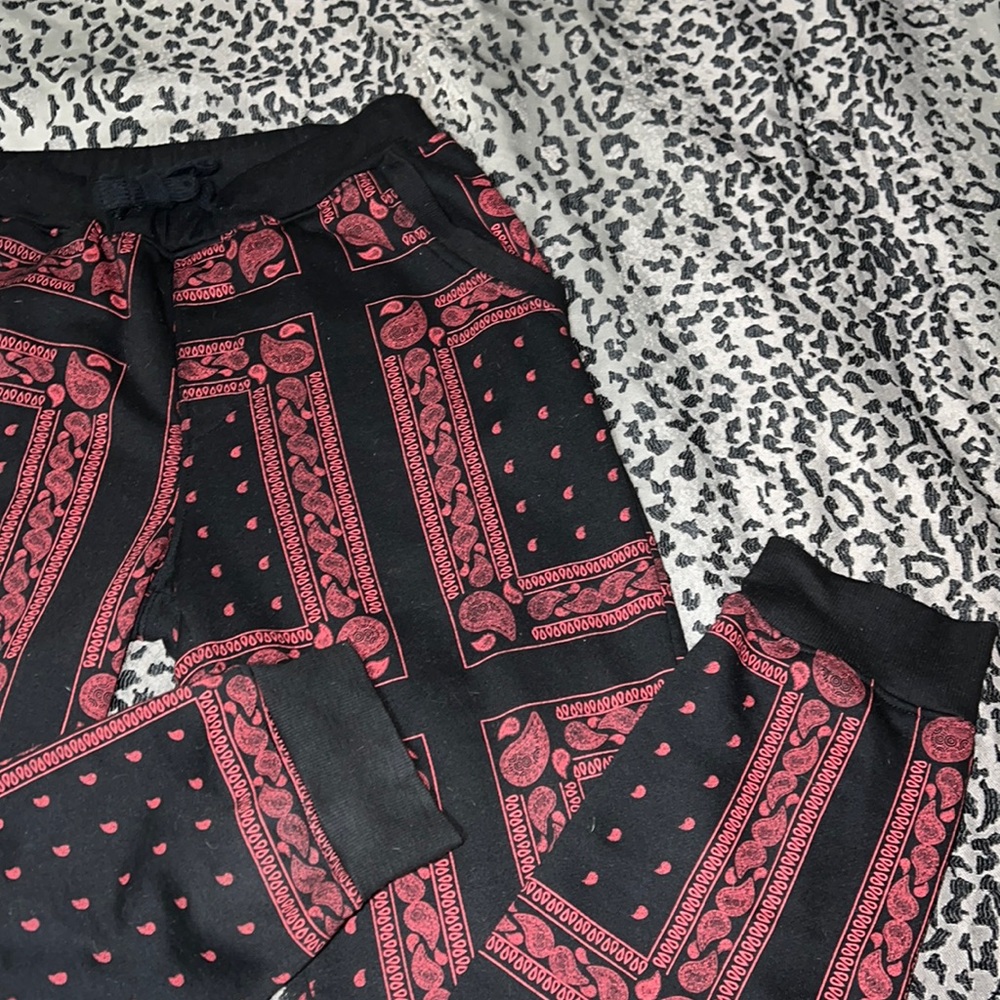 Red & Black bandanna joggers